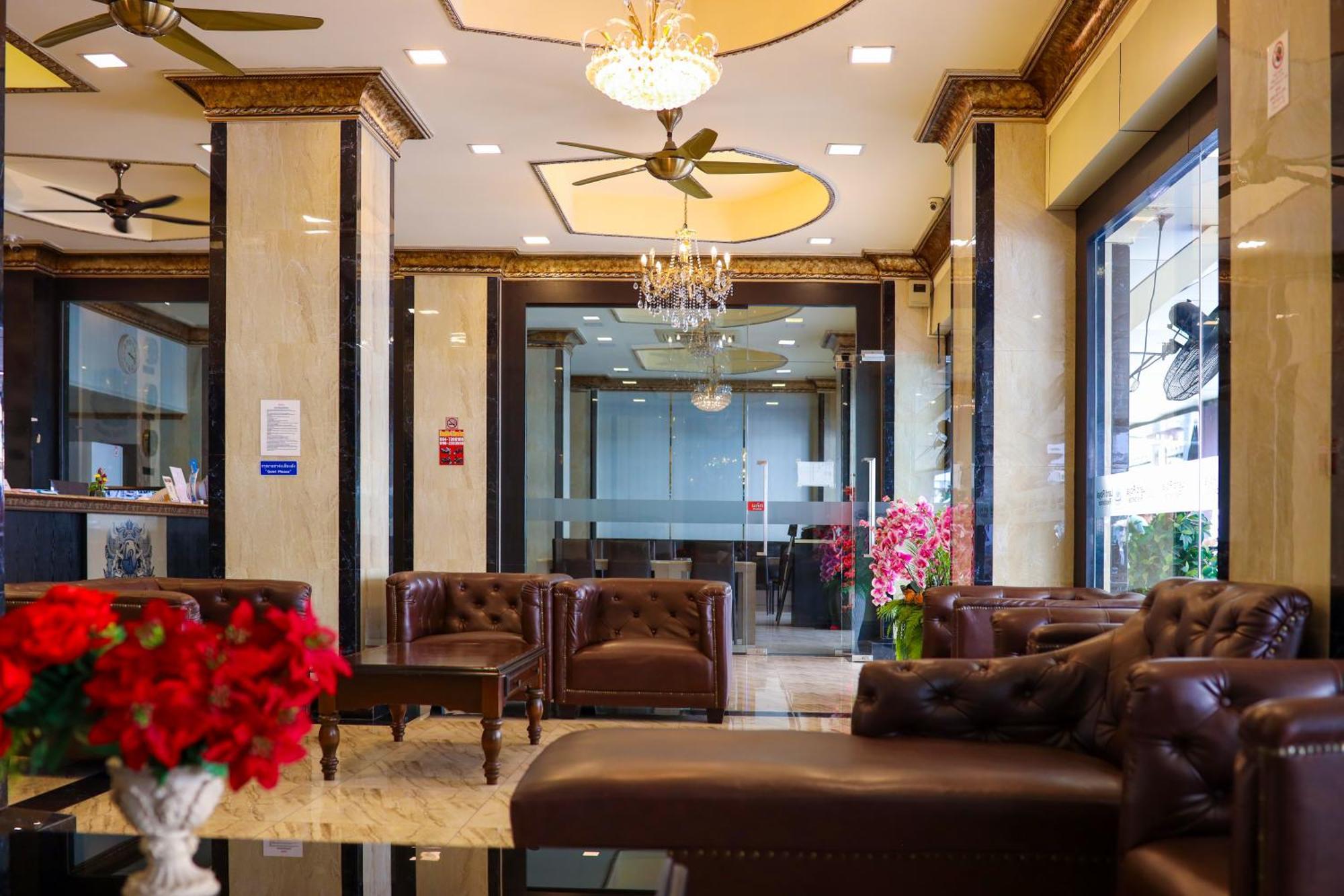Land Royal Residence Pattaya Exterior photo