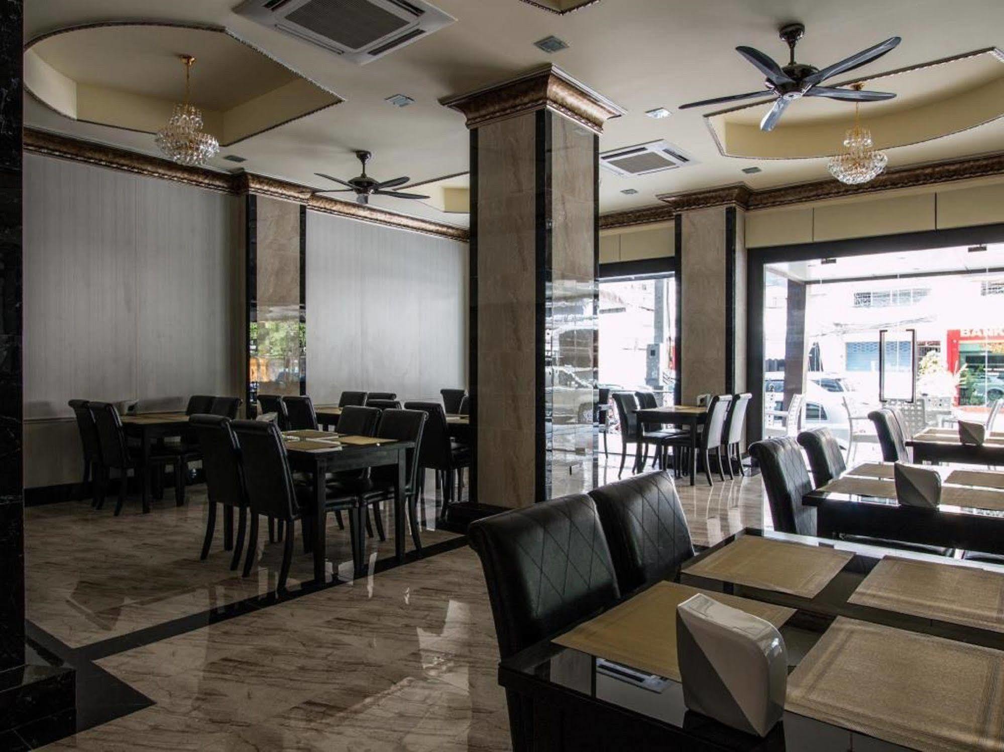 Land Royal Residence Pattaya Exterior photo